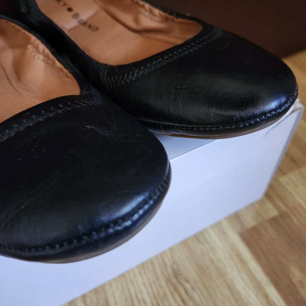 Lucky Brand flats